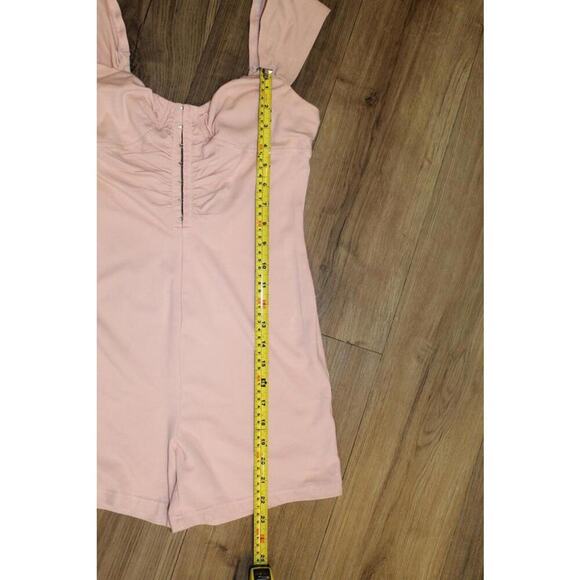 Urban Outfitters Blush Pink Catsuit Romper w/ Hook & Eye Front – Women’s M - Picture 5 of 8